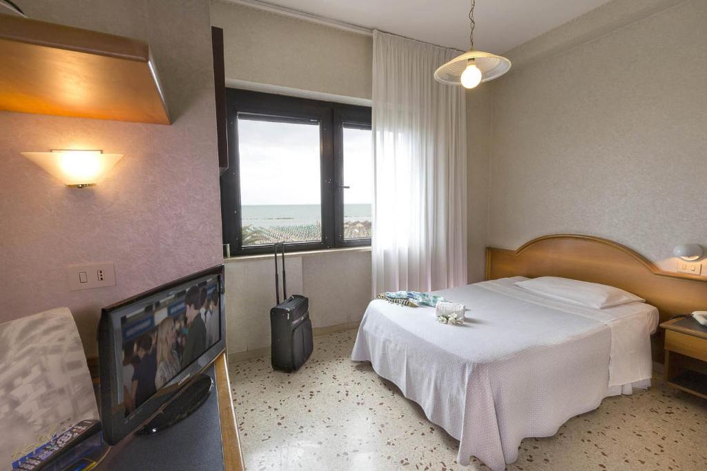 Hotel Maja Пескара Екстер'єр фото